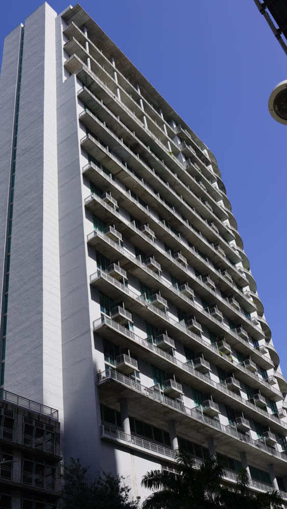 Neo Vertika condo photo 3